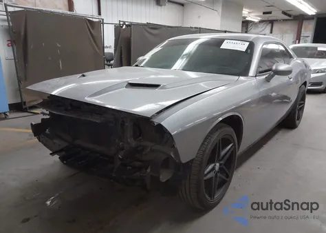 2018 Dodge Challenger Sxt из США, поврежденный, VIN 2C3CDZAG1JH144904